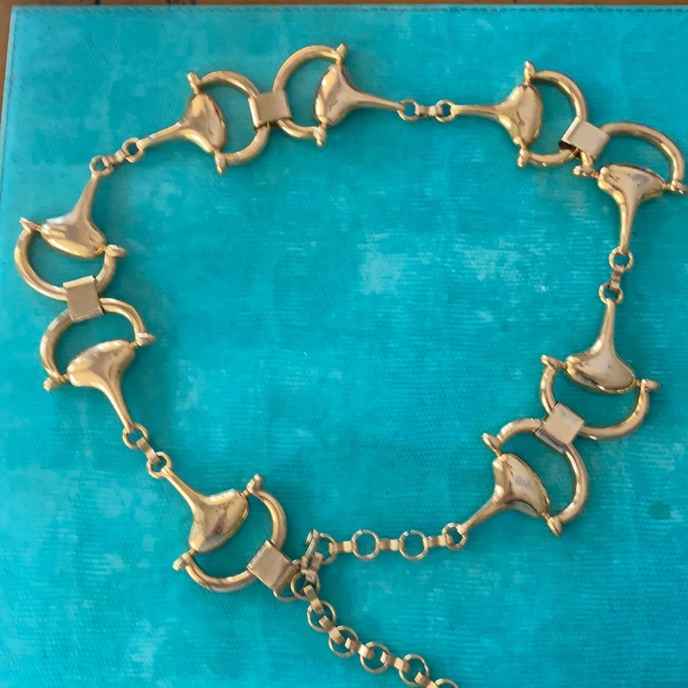 Beautiful Equestrian horse bite gold belt